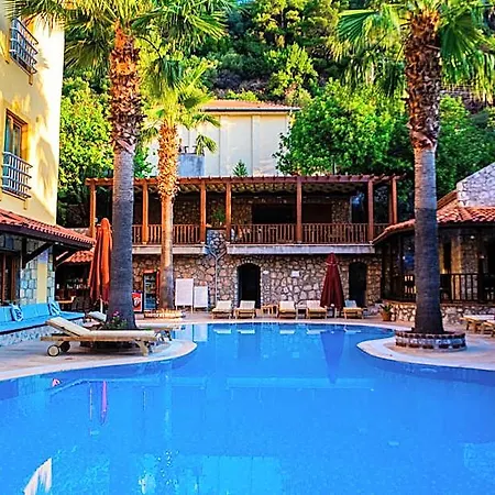 Apartahotel Dores 3*