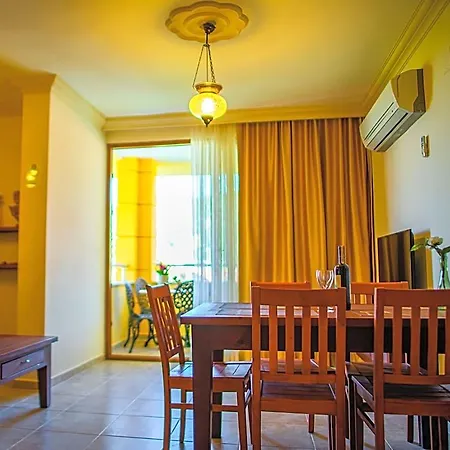 Dores Apartahotel